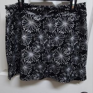 Black/White Skort